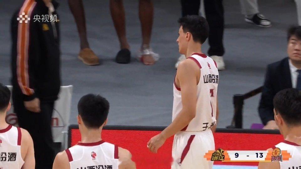 CBA新赛季揭幕战cba潜力赛 我觉得吧，这潜力赛意义不大，正赛结束，球迷跑了，