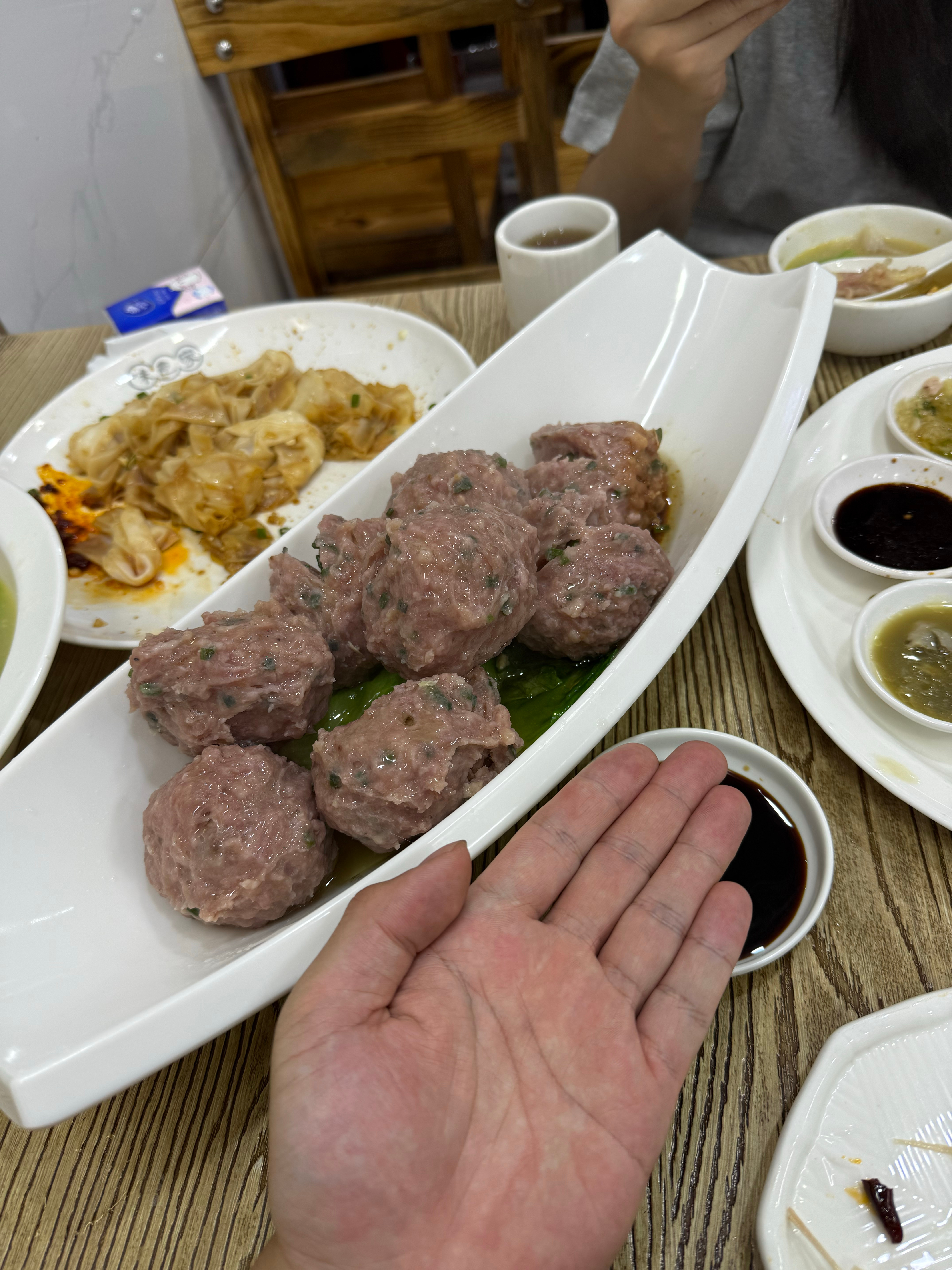 你们见过这么大的牛肉丸吗 广州·味食家(市师鸡专门店)