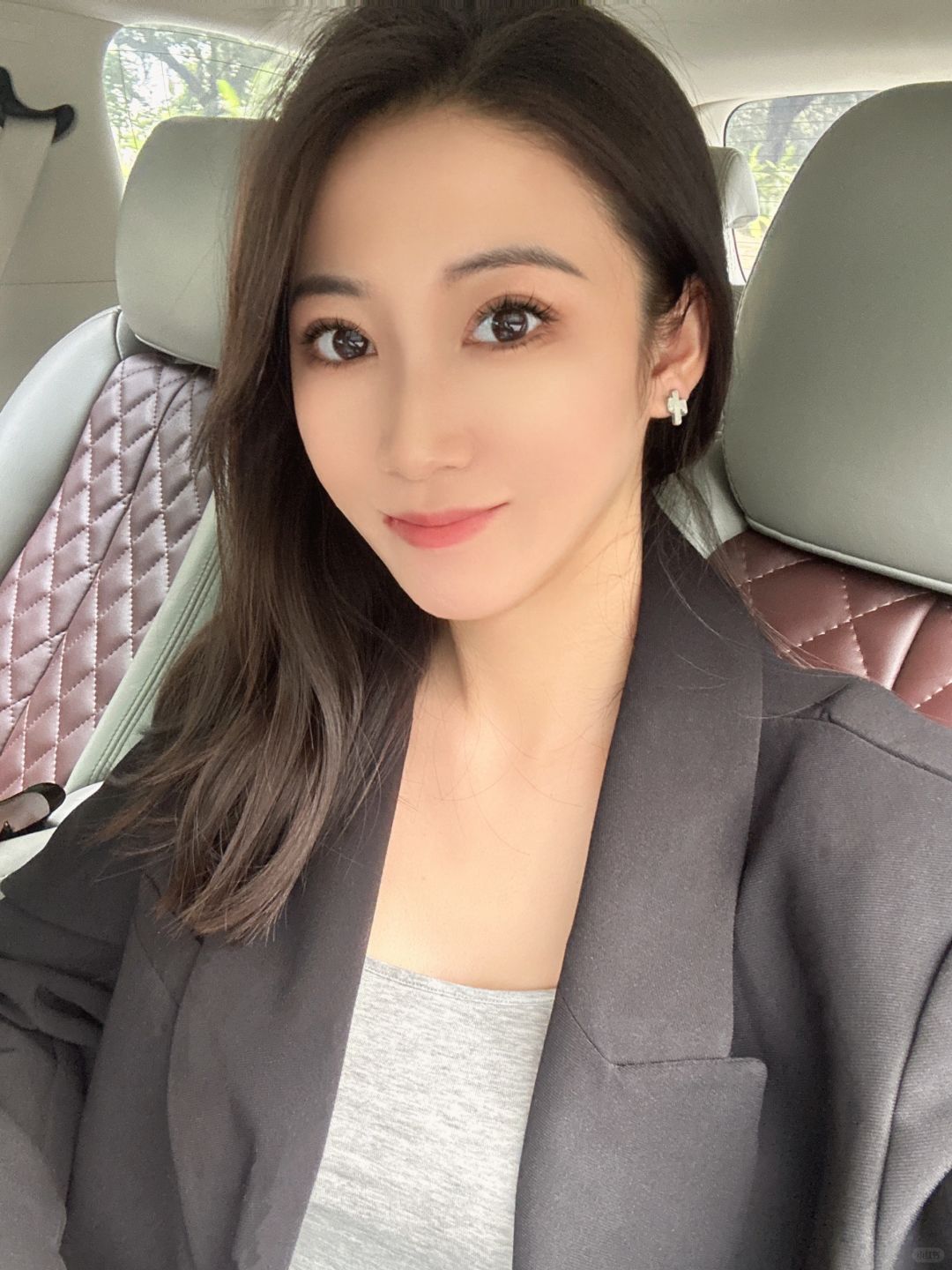 出差开会忙就对了
