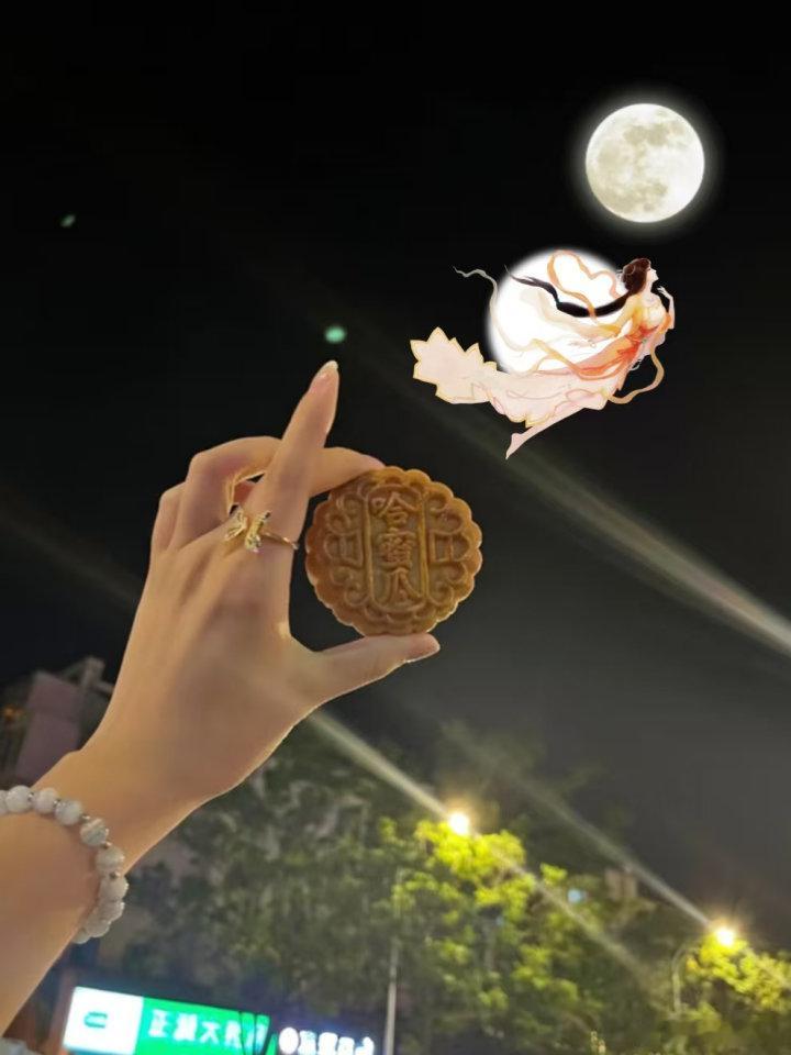 中秋礼物开始准备了吗⁉️-一年之中我最喜欢的中秋节马上要来啦！又可以和家人团聚啦