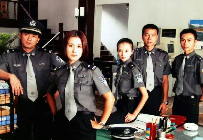 经典刑侦剧《重案六组》确认翻拍！网友沸了：谁来演我的童年白月