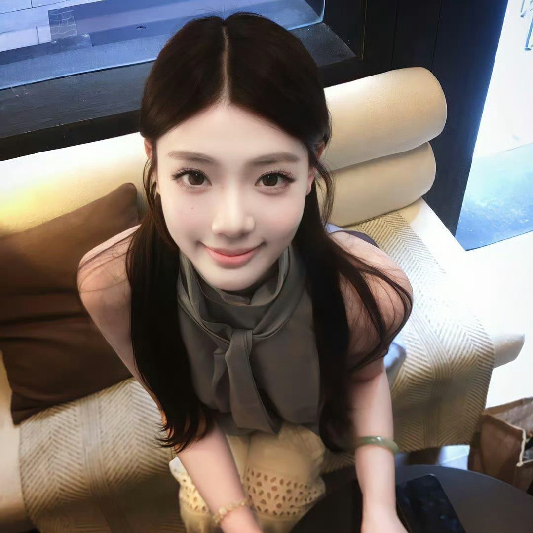 WeChat  ins小众女头｜氛围感女生头像𝐒𝐇𝐀𝐑𝐄🌿 