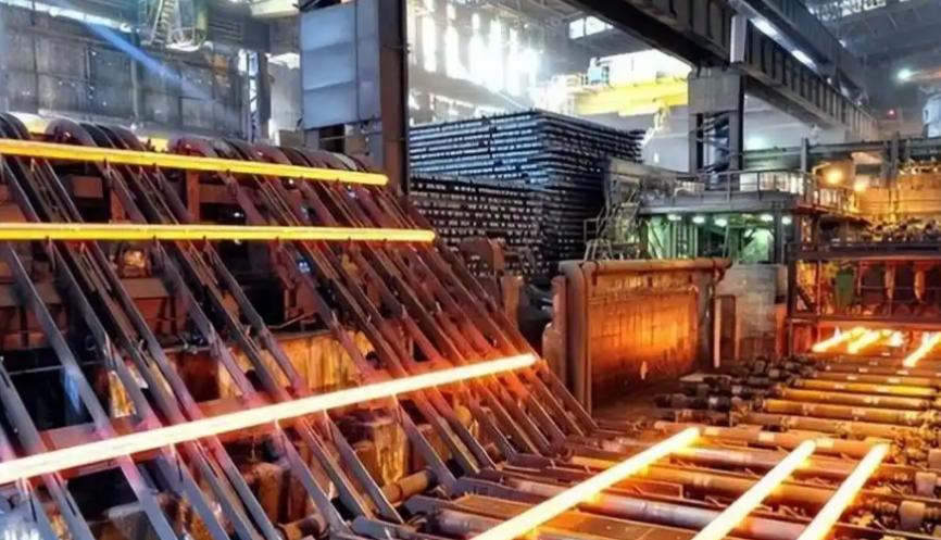 英国钢铁公司被国有化的消息公布后，中英两方面的关注点出现了明显差异,英国政府认为