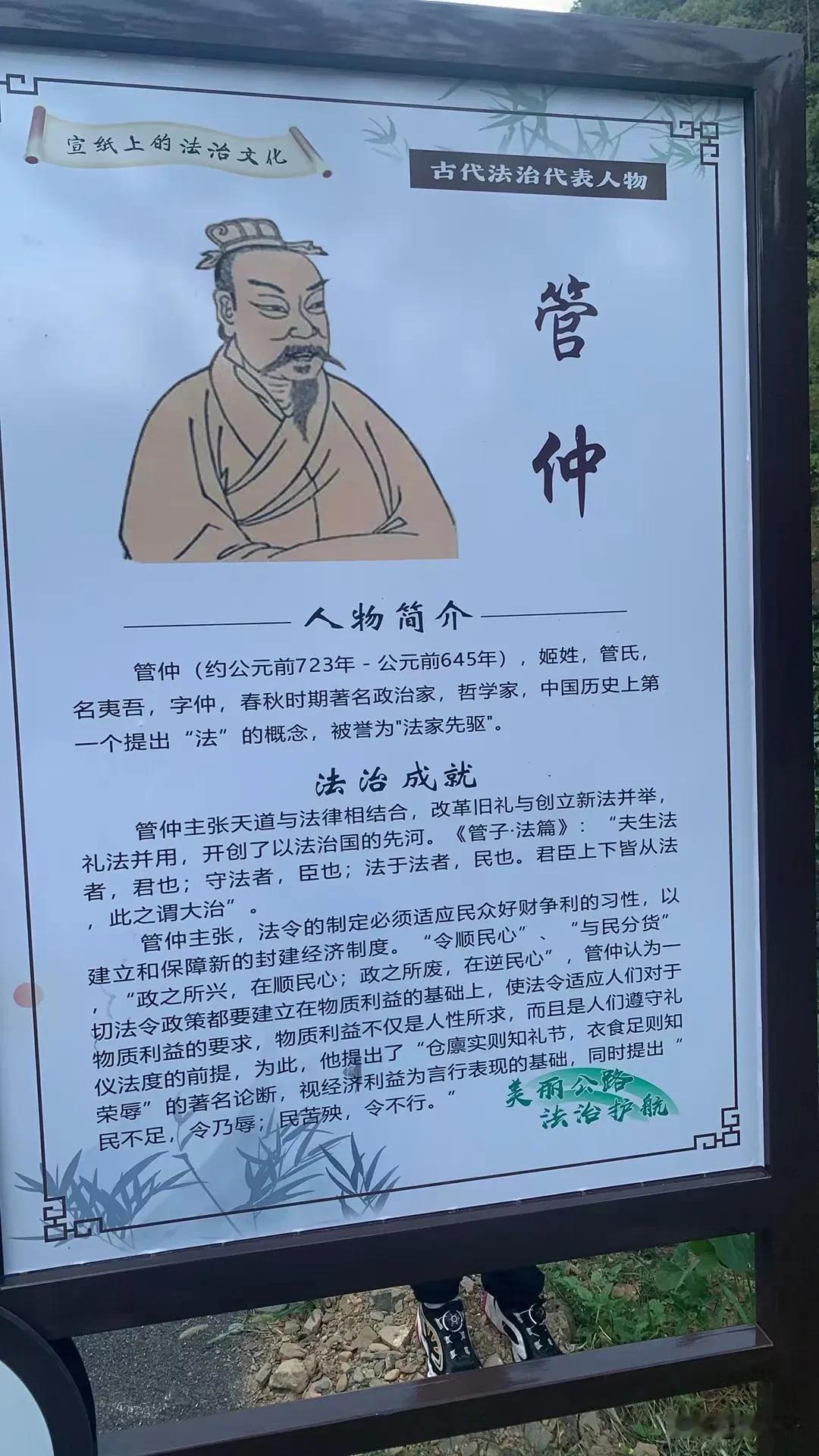  七绝·甲辰七夕
文/朱江南
漠漠乌云锁碧空，年年桥断恨无穷。
上苍一任相思苦，