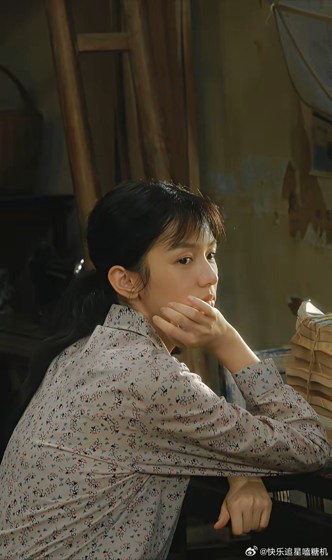 发现了没有？周也其实身上有一种玄学那就是只要是她演的电视剧，不管她是主角还是配角