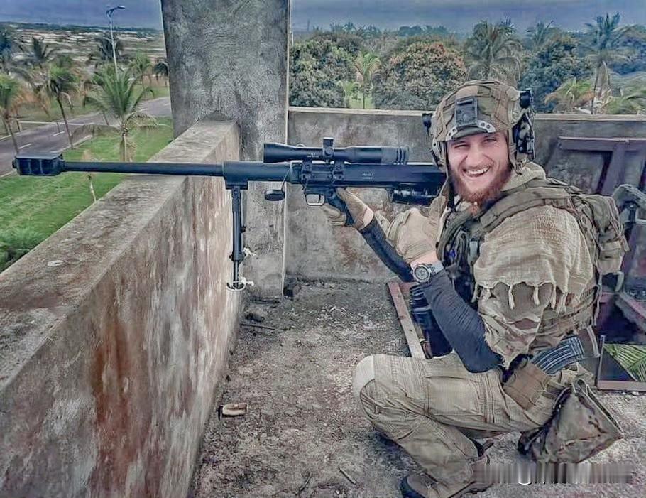 在刚果金为政府军作战的罗马尼亚雇佣军与中国lr2大口径狙击步枪