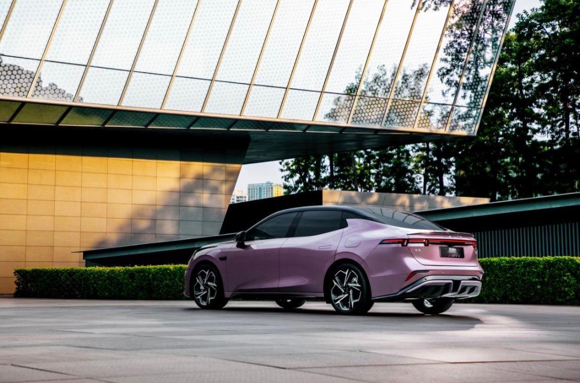 领克超电双子星累计交付超20万台全新领克07全新领克07全场景泊车王20万台！领