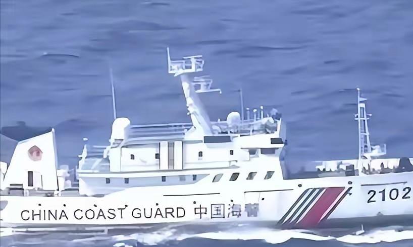 澎湖外海惊魂！中美舰艇激烈对峙，我海警贴脸喊话美舰：立刻滚出中国海域！

台海局