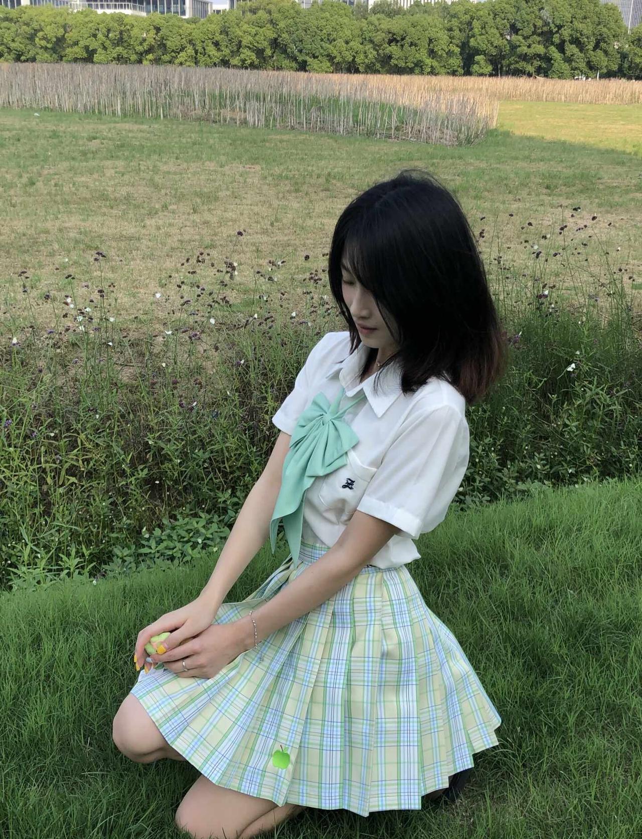 苹果x才是我的拍照神器
苹果x jk穿搭 实况 手机测评拍照