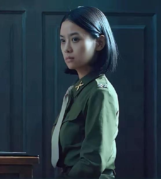 那个对视胜过千言万语！
《沉默的荣耀》最震撼瞬间揭秘

你有没有经历过一种沉默，