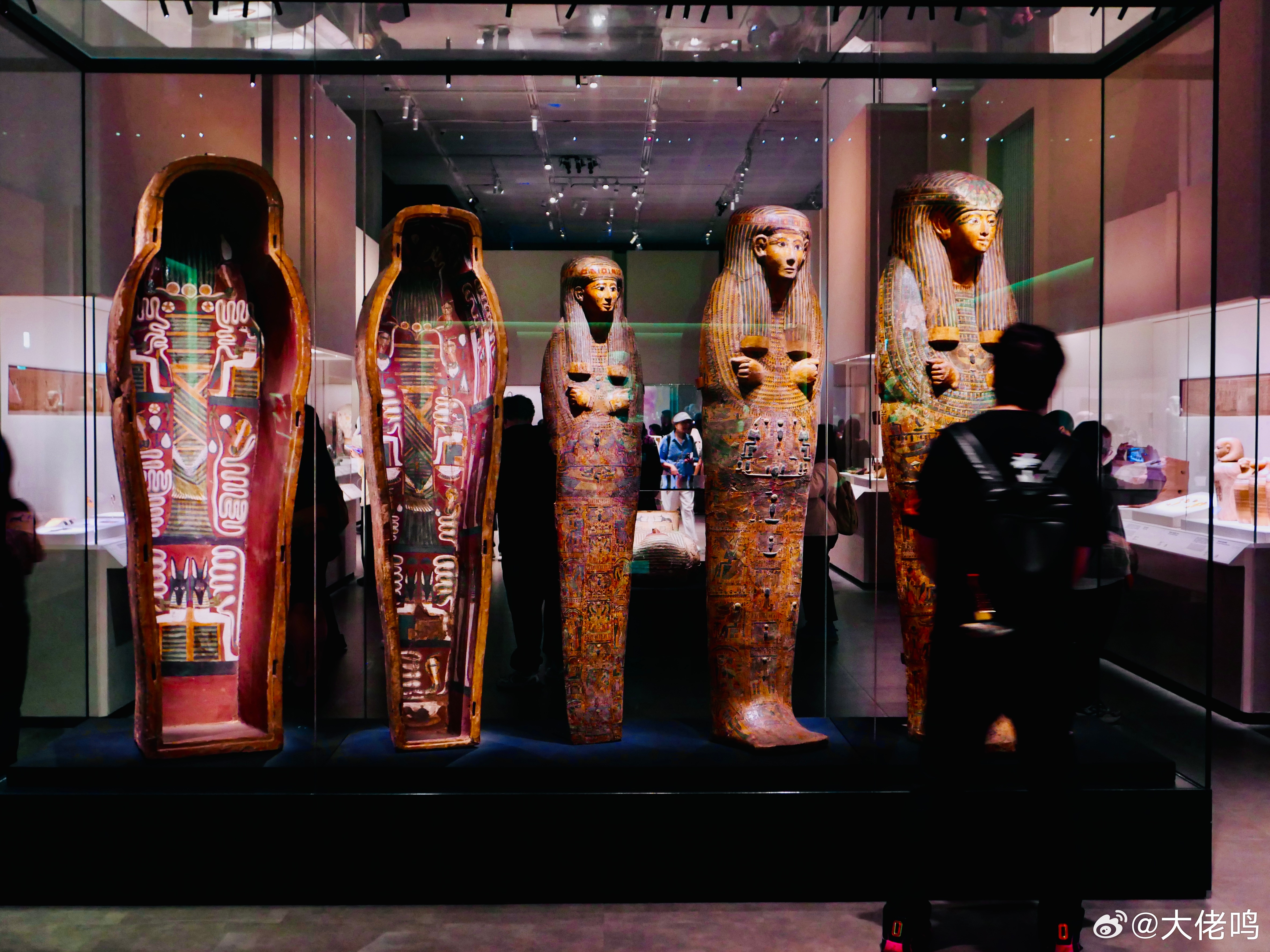 【文明的回响：香港故宫埃及展的心灵震颤】伫立在辛努塞尔特一世巨像前，时光仿佛在这