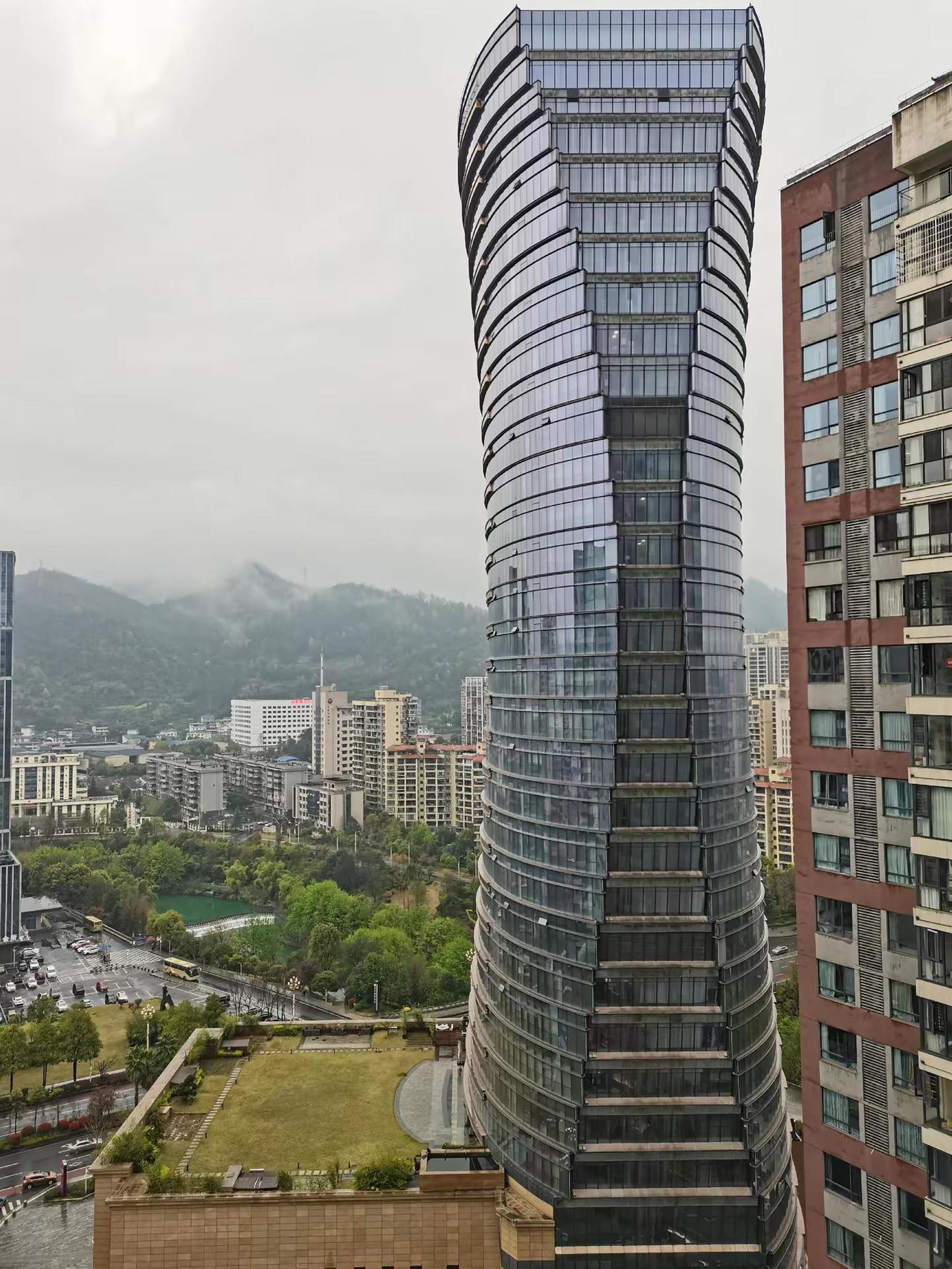 抖出你的家乡美景 为建设者鼓掌