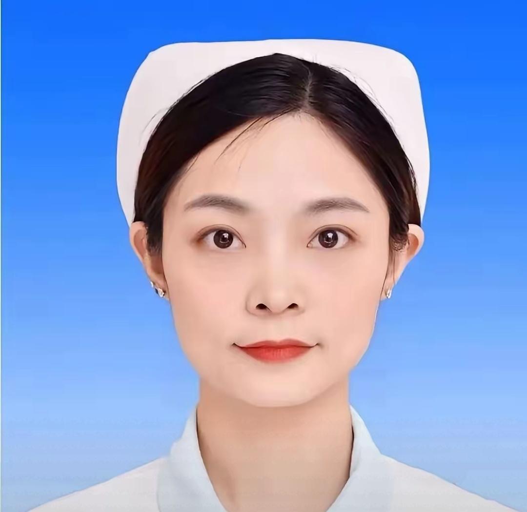 30岁护士猝然离世：岗位可以找人顶替，母亲的位置再也无人填补
 
本文根据公开新