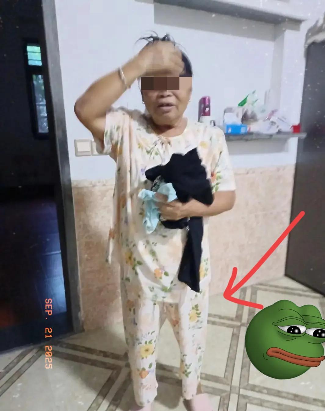 谁懂啊！加班到半夜拖着累成狗的身子回家，一进卧室直接懵了——我上个月刚买、总共就
