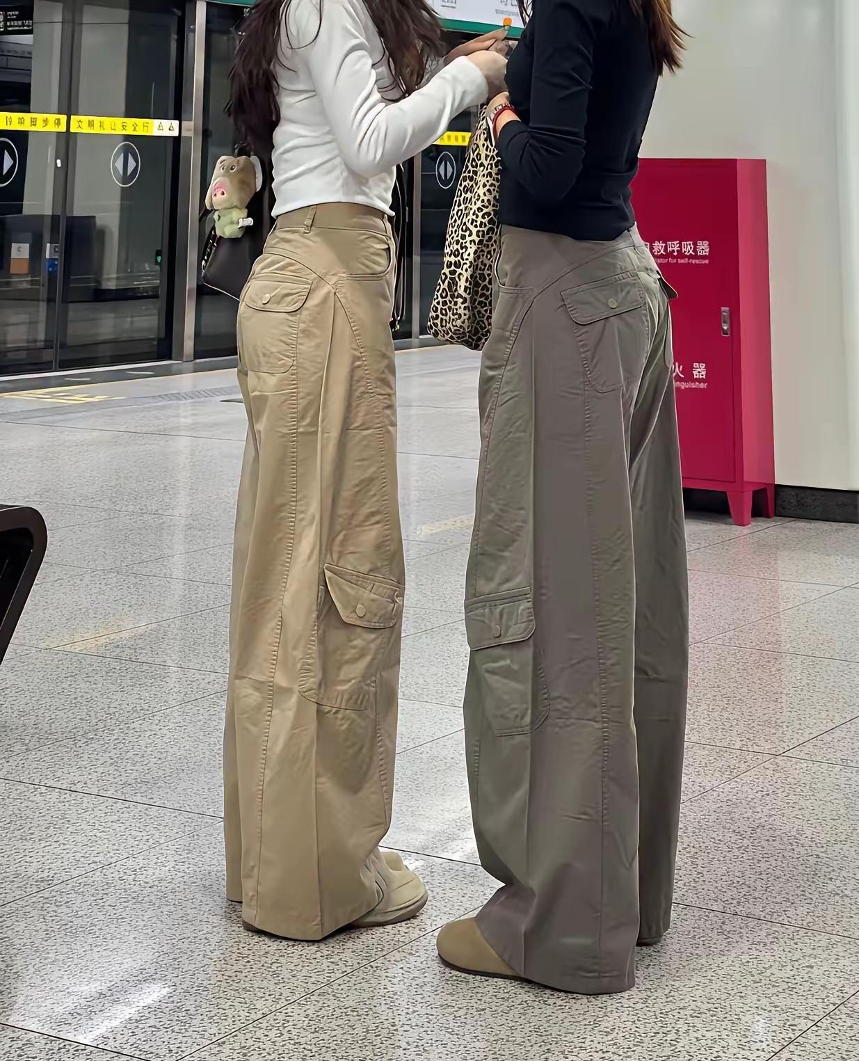 现在比较流行这种裤子啊，这裤子拖着地，真的很好吗？现在真的挺流行的啊！