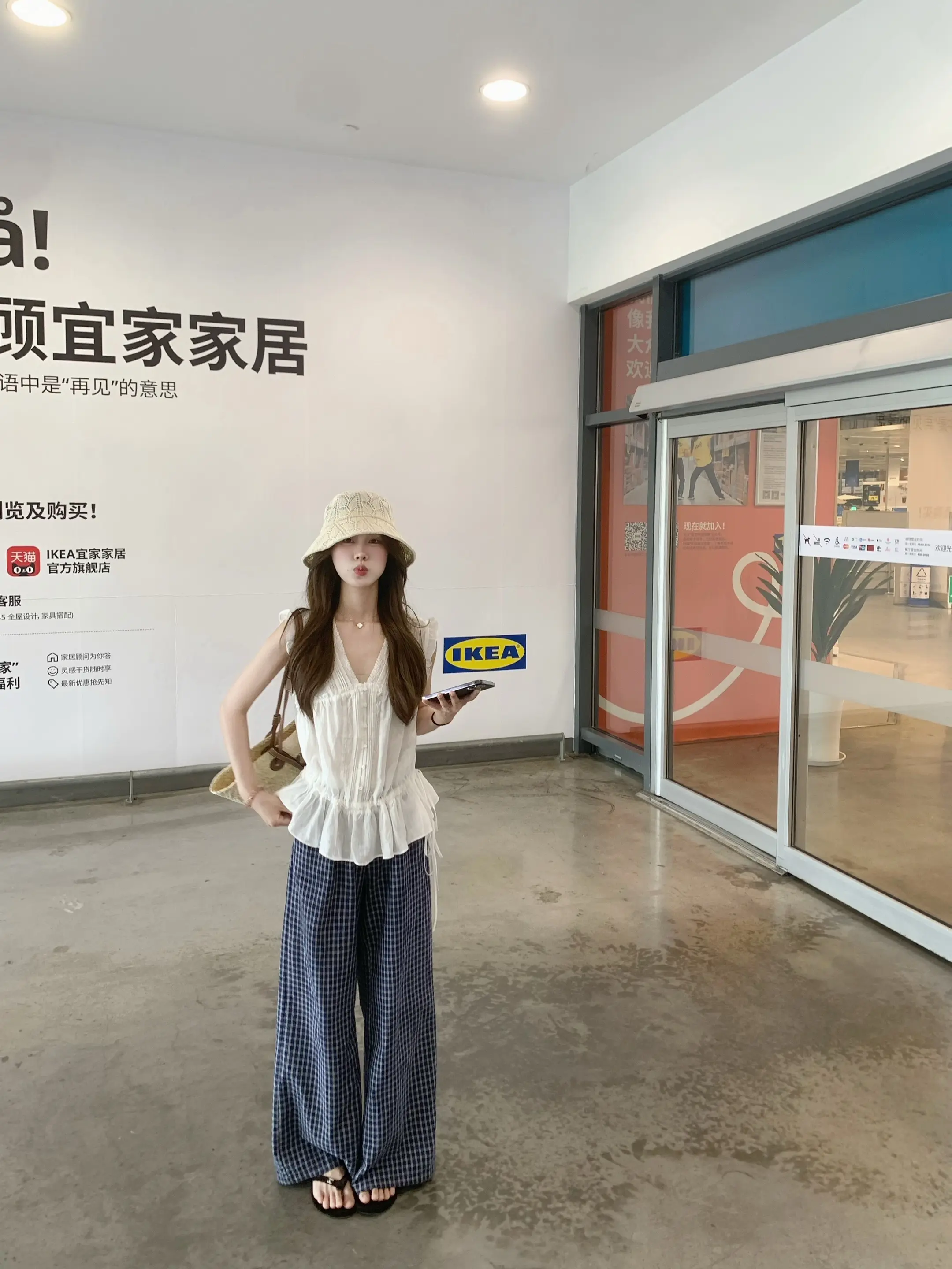 我一个卖衣服的能有什么坏心思💕 明天上午10:50见
