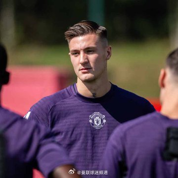 【🔴3️⃣0️⃣】Benjamin Šeško will wear shirt