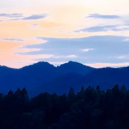 云熠星河🌌每日一善 如果我们做与不做都会有人笑，如果做不好与做得好，还会有人笑