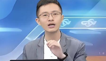 6月14日，台湾新党台北市议员侯汉庭建议:大陆的海警船现在在台湾东北，钓鱼岛，太