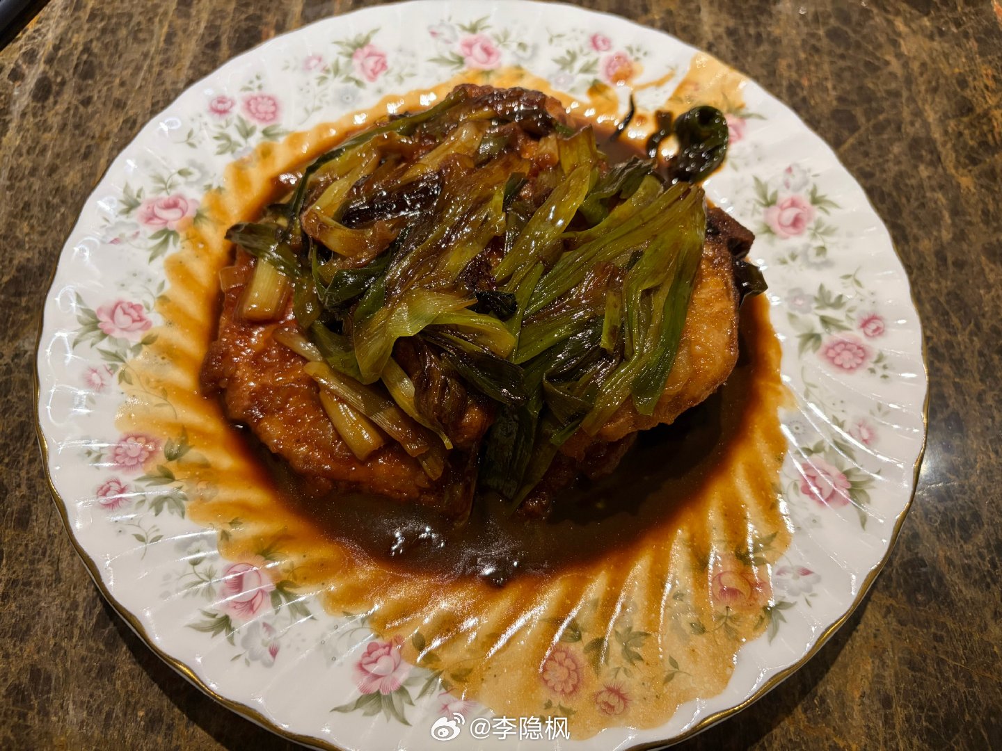 二姐今日下厨：葱烧大排 