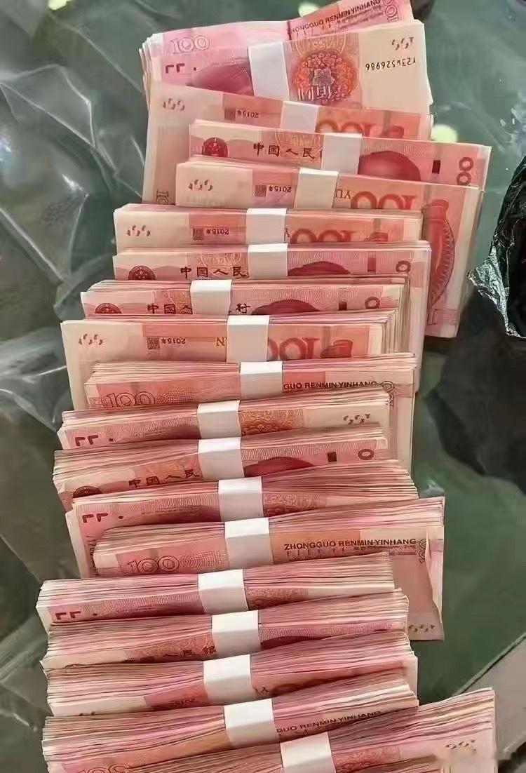 钱是有灵性的，学会这8个秘诀，让钱追着你跑。很多人说这话是玄学，扯犊子。说白了，