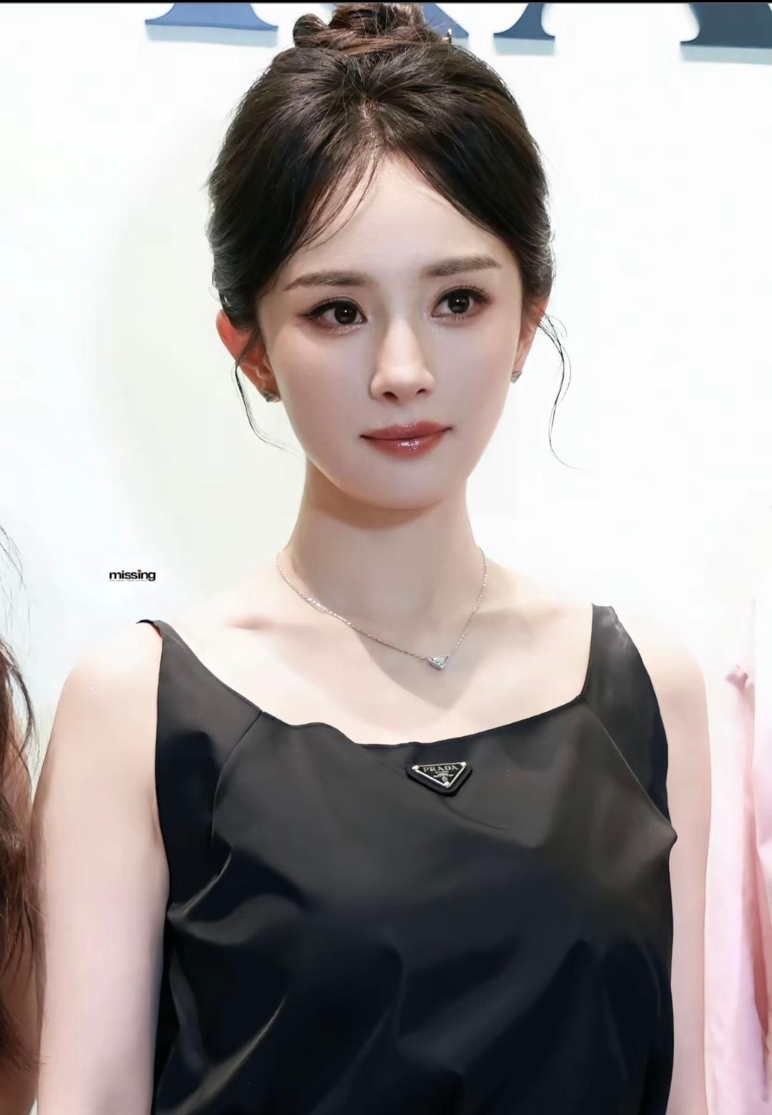 肖战没提名金鹰奖，我接受，
孙俪也没提名，我也接受，
但我真的实在接受不了，为什