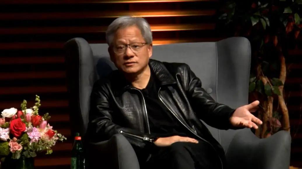 懂王又干了一件“大好事”！美国人越发魔怔了。

英伟达CEO黄仁勋前几天被美国舆