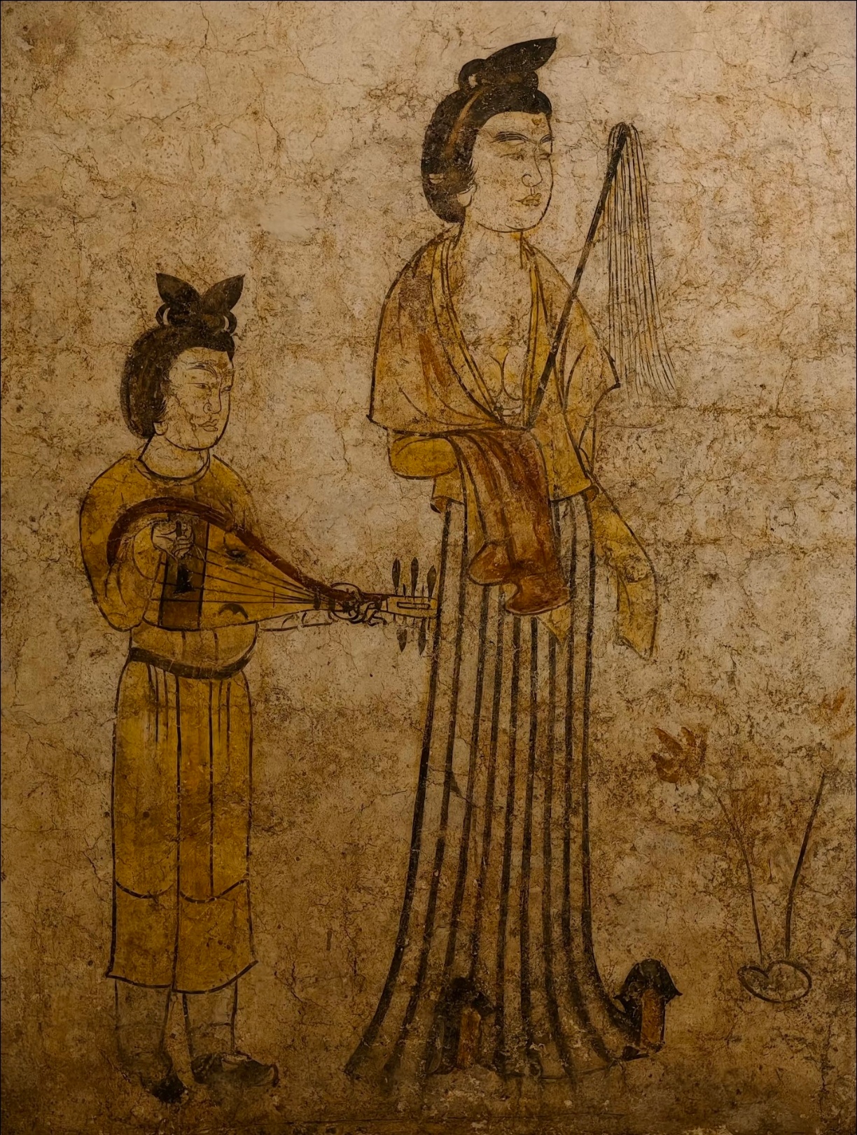 唐朝墓地很奇怪，基本都集中陕西关中，而宋朝的全国都有，晋以后天下大乱了，然后各种