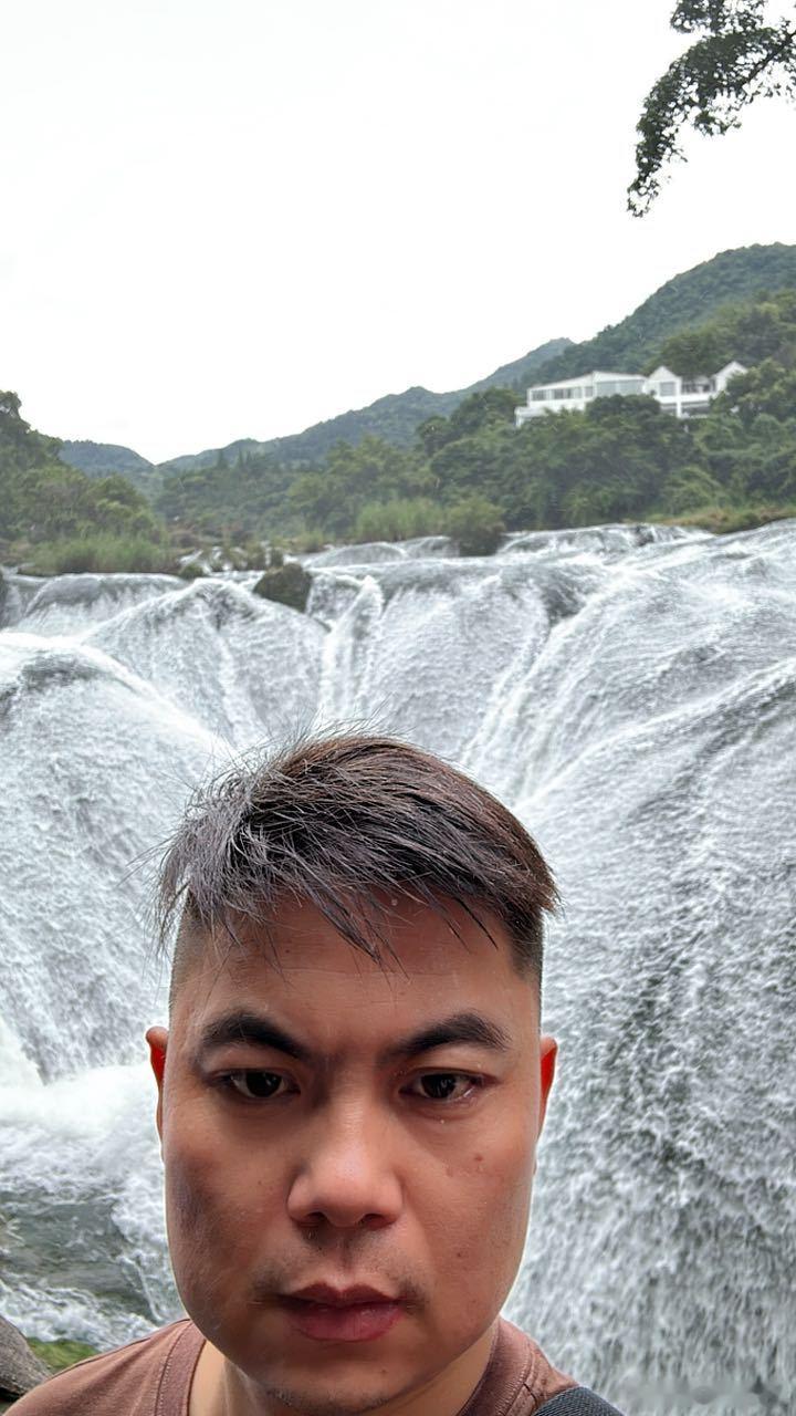 把瀑布给我顶上去