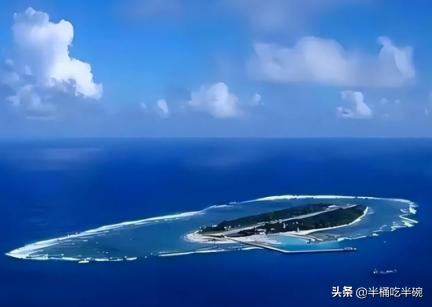 说句扎心的大实话，我们在南海的 “牌”，一开始烂到家了。人家手里是菲律宾的巴拉望