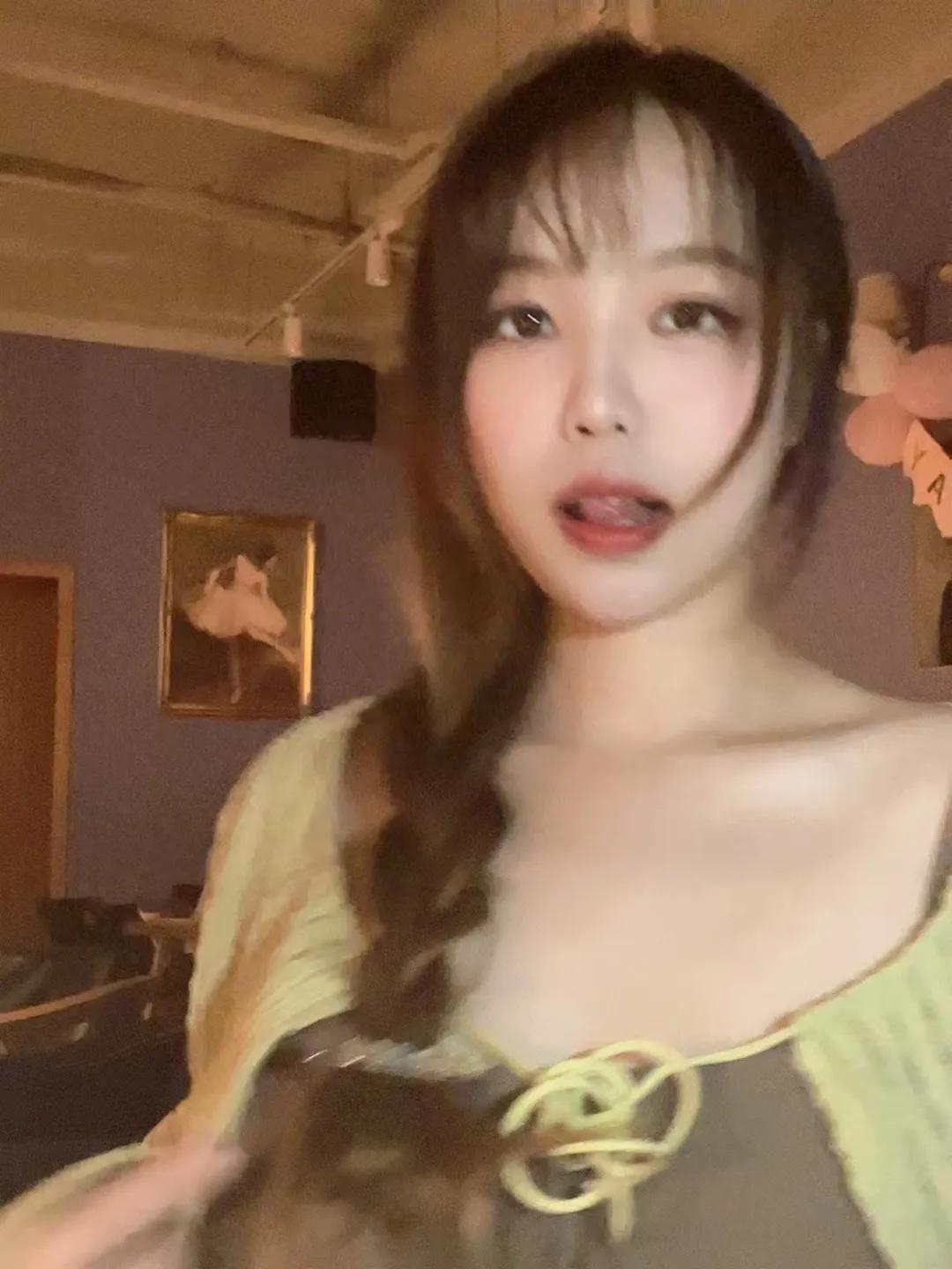 三连拍，实况也可美颜