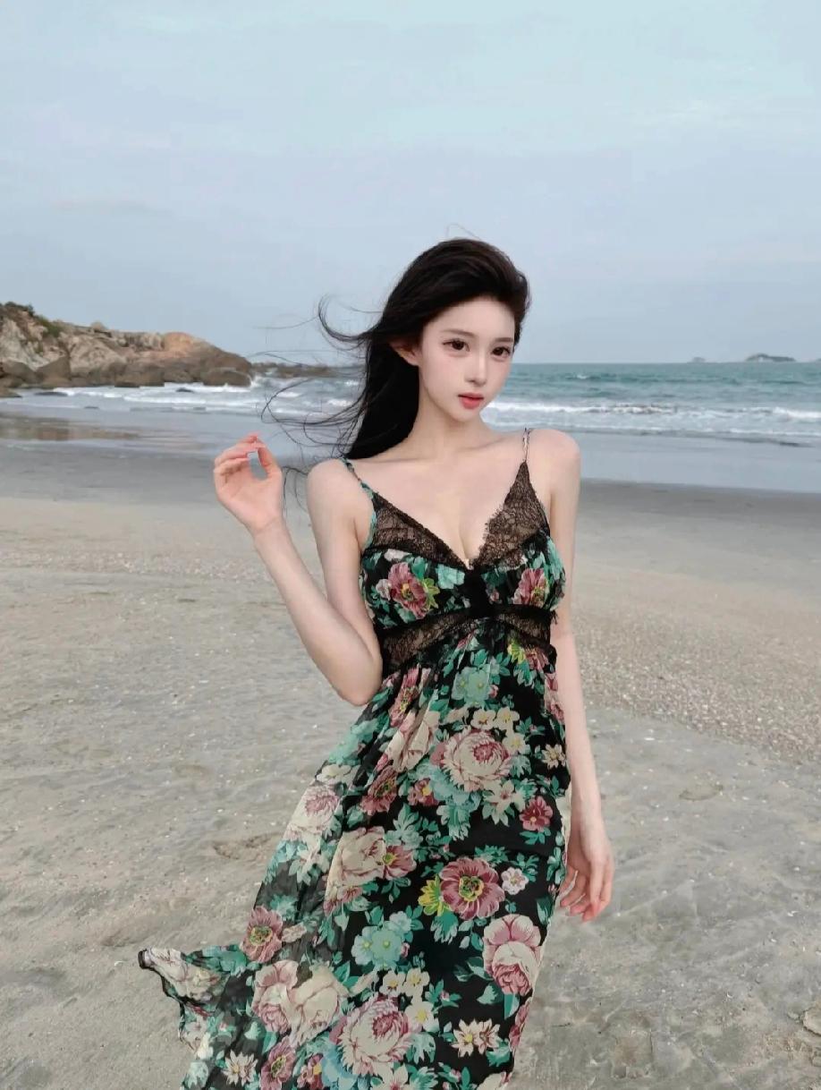 拥有美貌与好身材是女人一生的追求吧绝世气质美人 上镜神颜 绝世气质 美女 甜美 