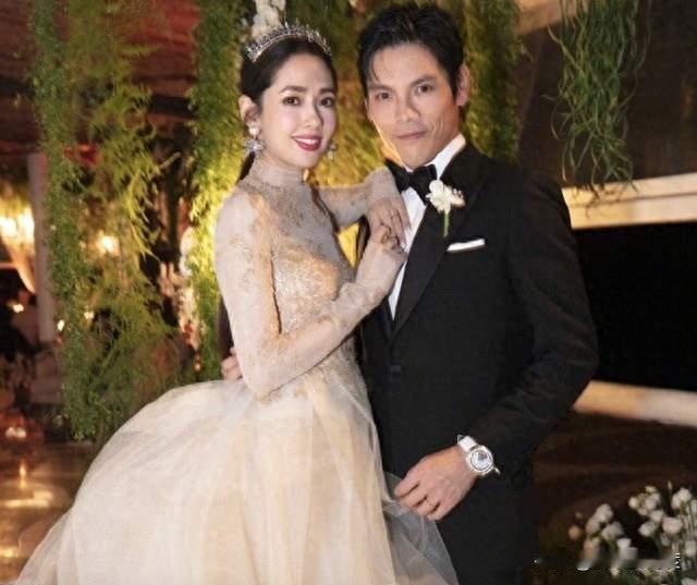 向佐自曝家丑，郭碧婷不再隐忍直言不满，这对夫妻怎么了