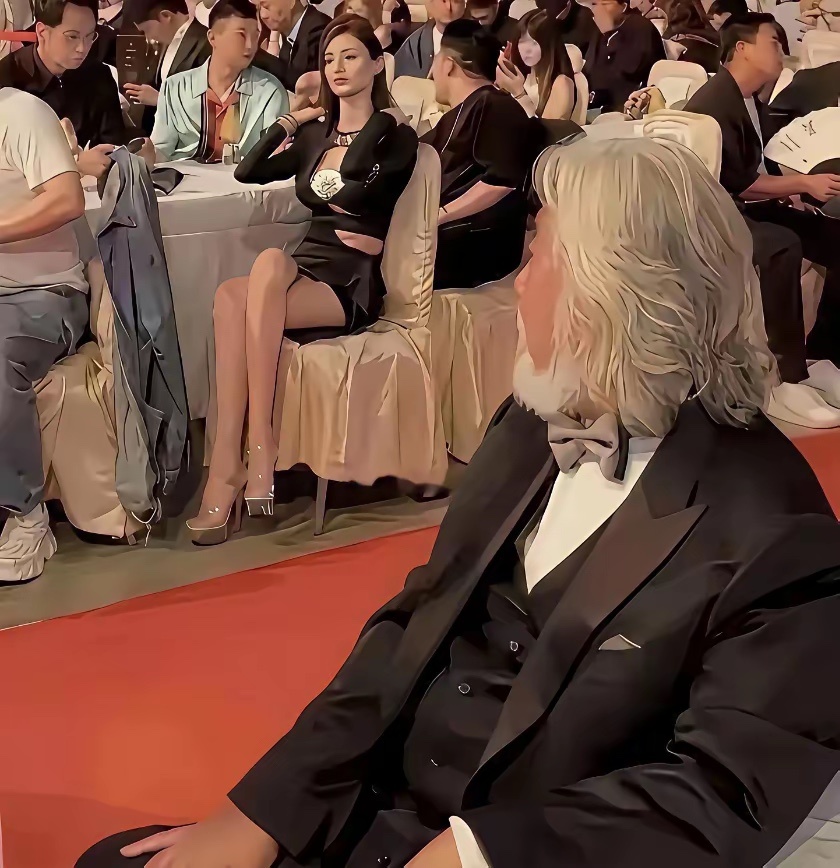 果然，姜还是老的辣，一眼就看中当主演的目标！ 