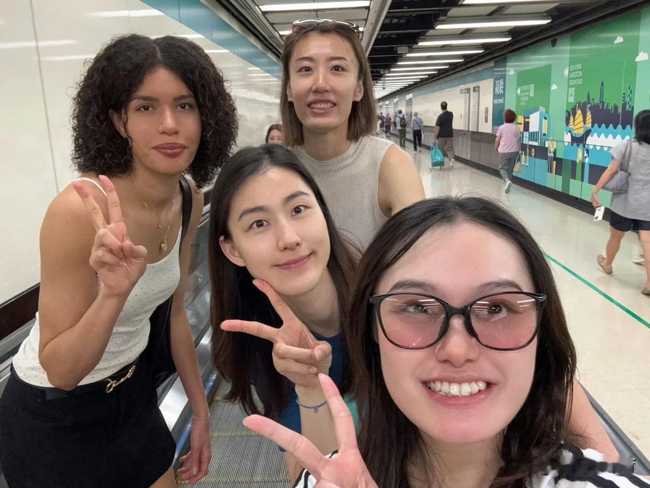 幸福感爆棚的王媛媛！29岁生日，非常具有纪念意义的一天！这次媛媛的生日没有在队中