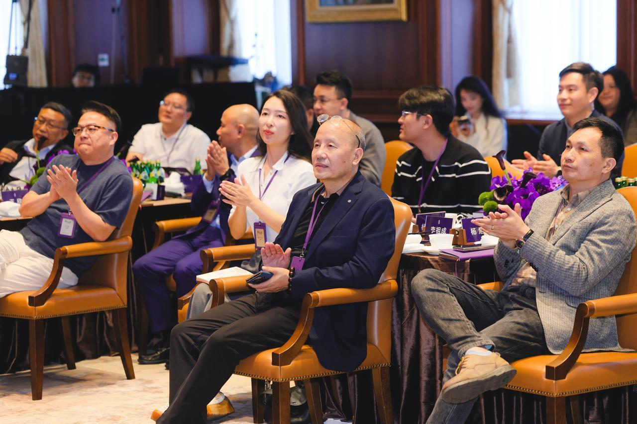 尊界S800成功破局,打造专属IP活动,持续强化价值认同
在竞争激烈的高端汽车市