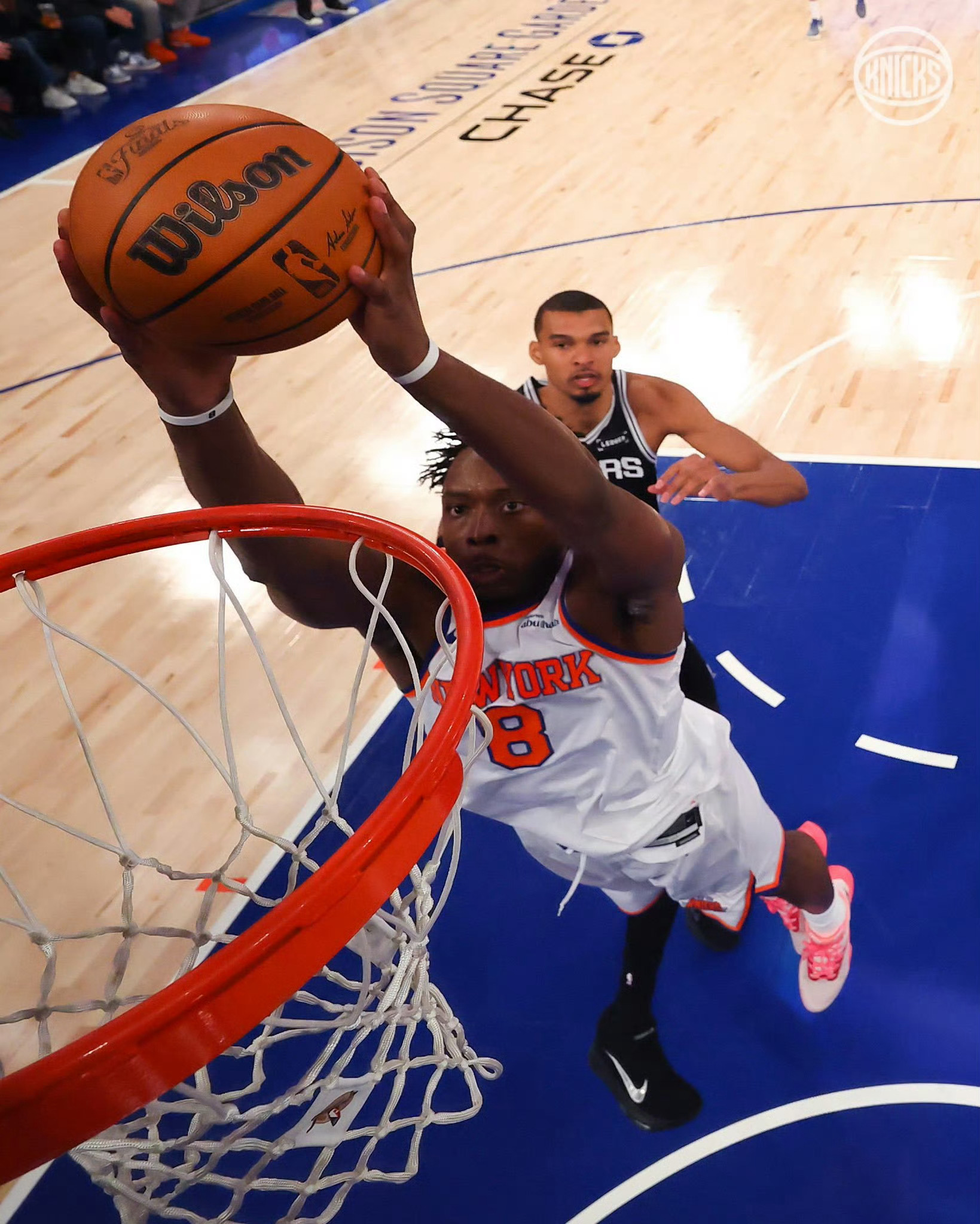NBA总决赛 一度觉得马刺要扳回一城，但尼克斯真的强韧！ 