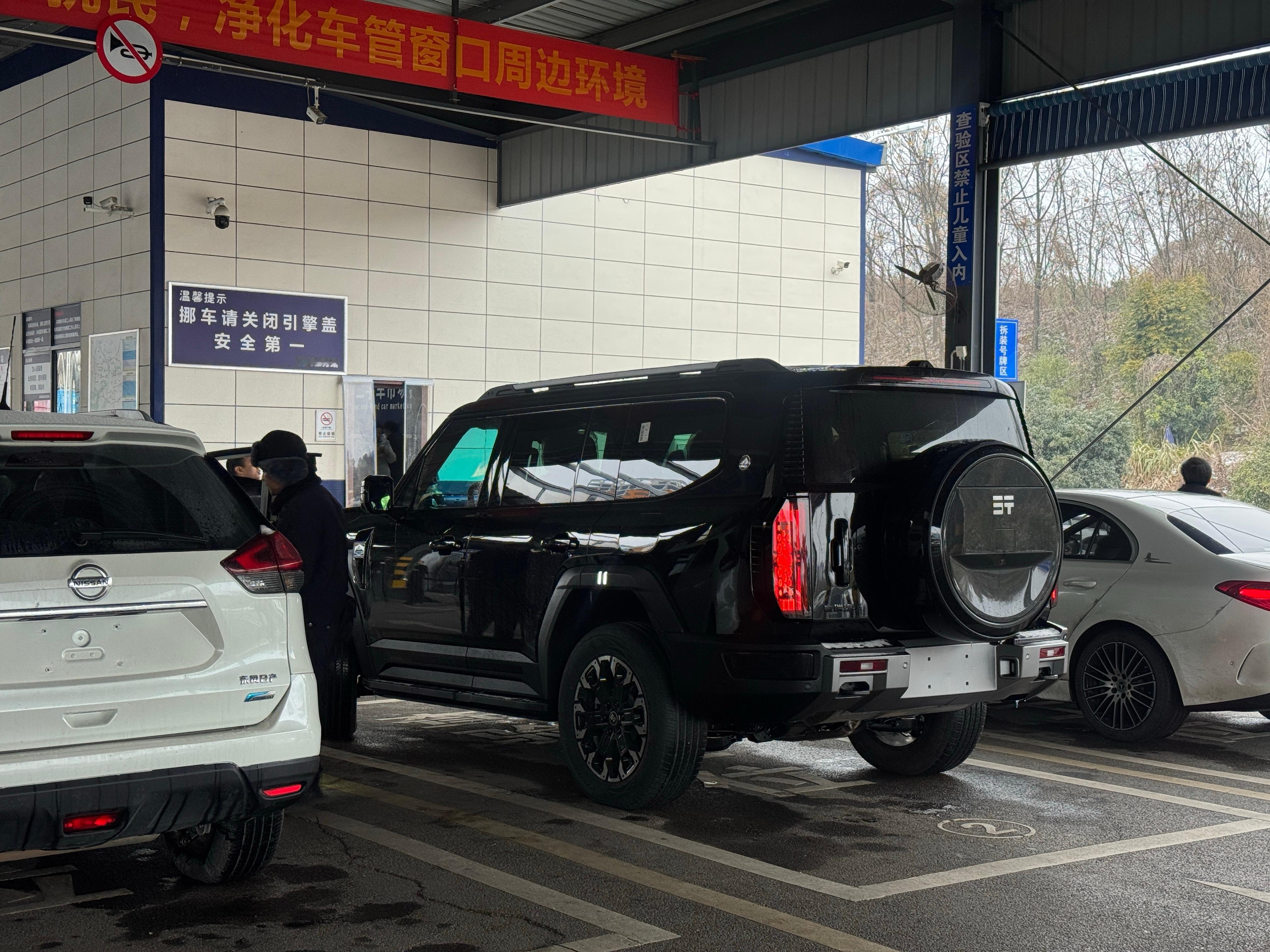 我决定采纳的意见以后我的纵横G700就叫大哥了！当然不是“今天我开大哥出门”这种