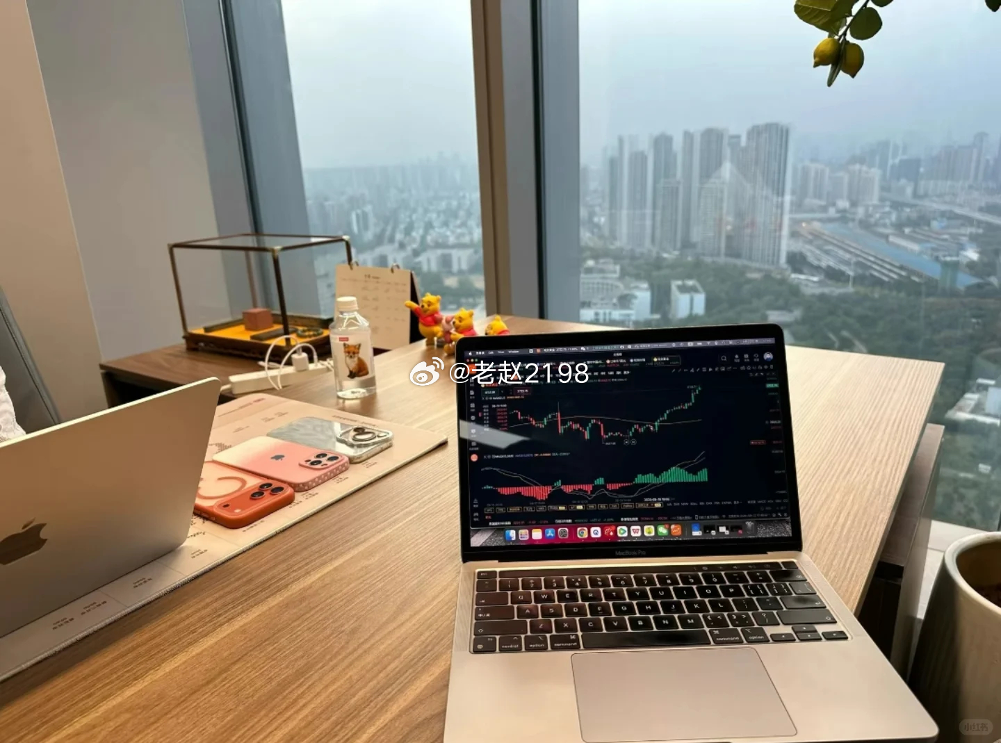下午好股东们！7月第一个交易日，市场终于给咱们了一点"开门红"的体面。大盘量能比