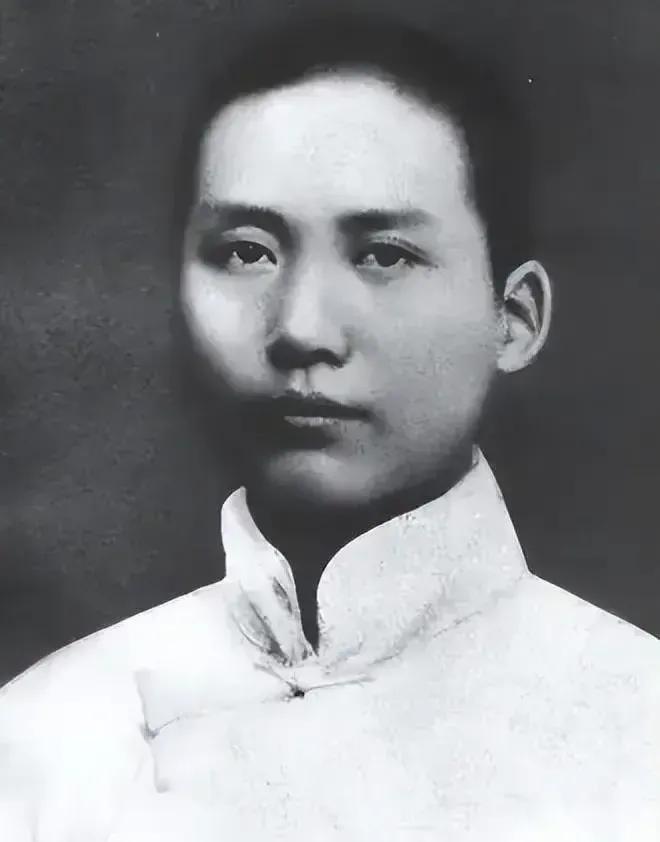 恰同学少年，风华正茂。