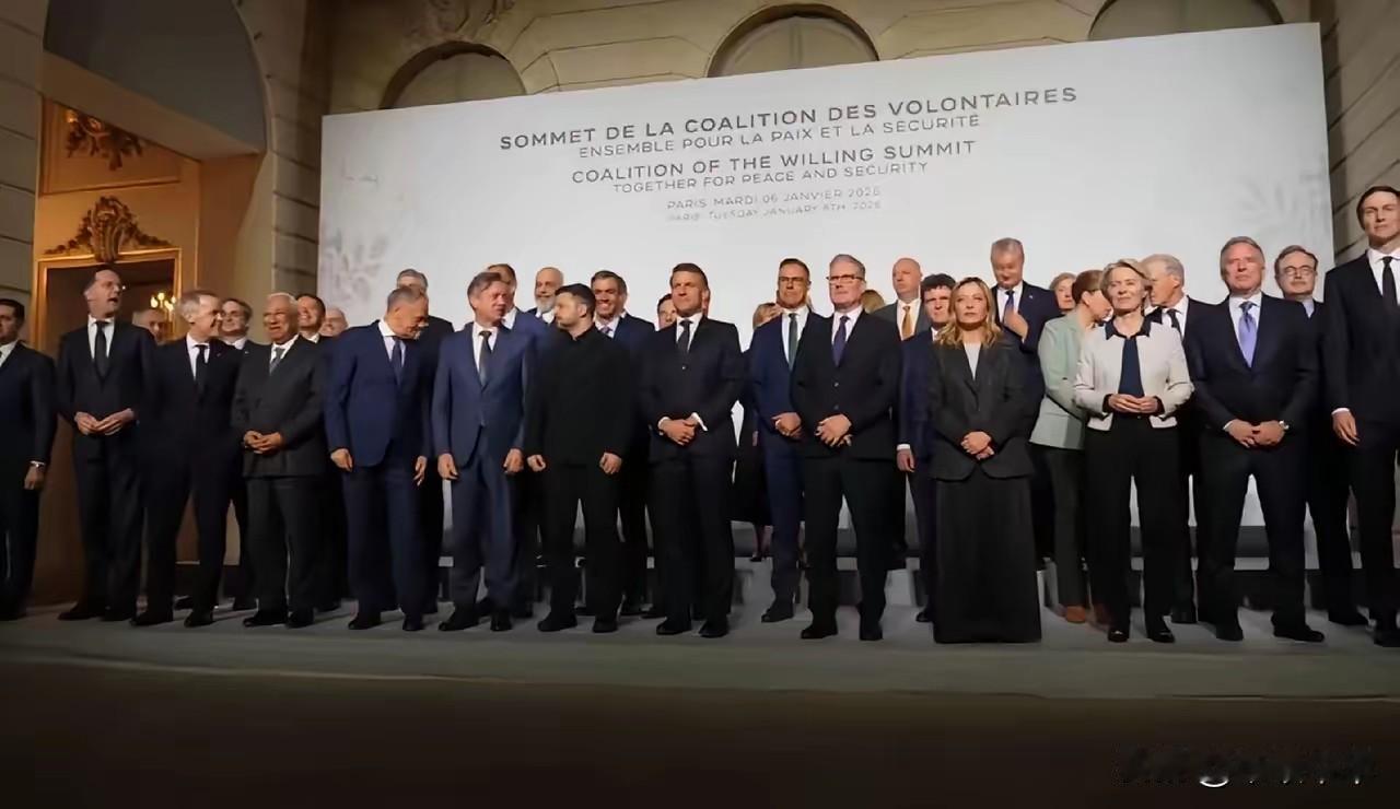 “国际”地位提高了，领土主权却丧失了！
乌克兰对于俄欧两大势力来说是至关重要，乌