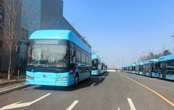 【20台全新氢能公交六安上线】2026新年伊始，六安市31路、35路公交线路再次