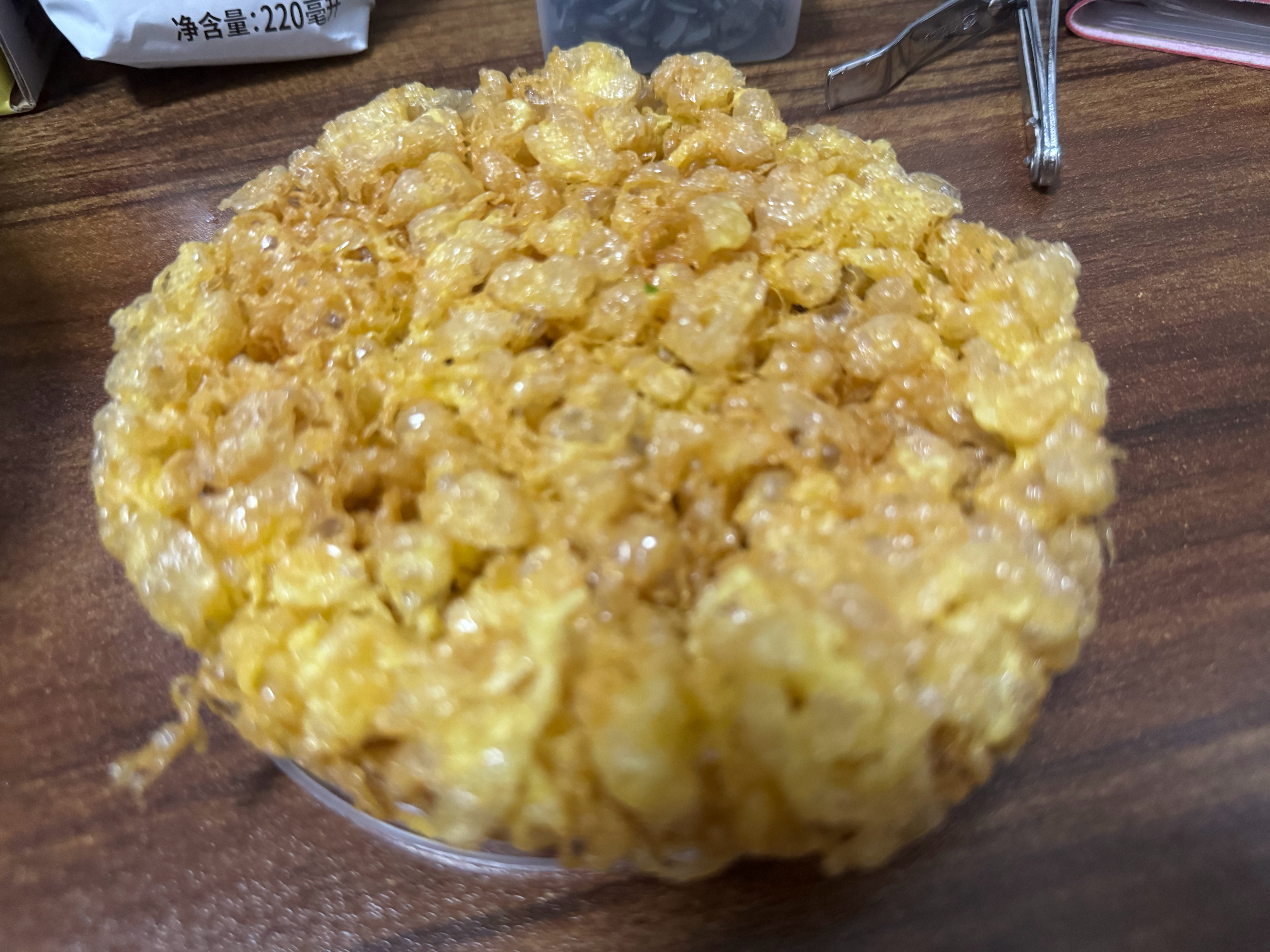 [流汗]又点了螺蛳粉……但是这不是重点……重点是……我第一次遇到骑着自行车的骑手