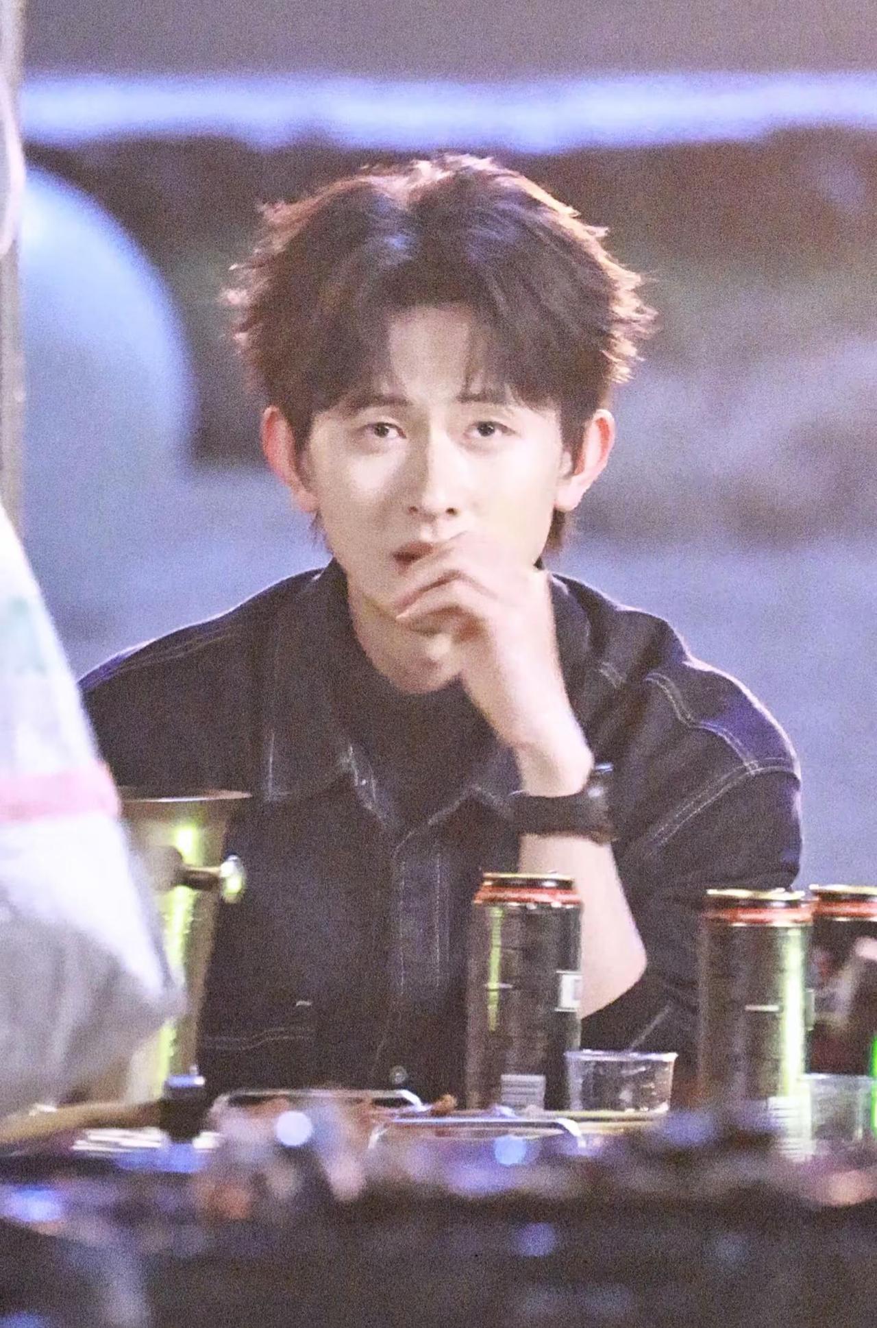 陈添祥对视太帅了。陈添祥 陈添祥帅图分享