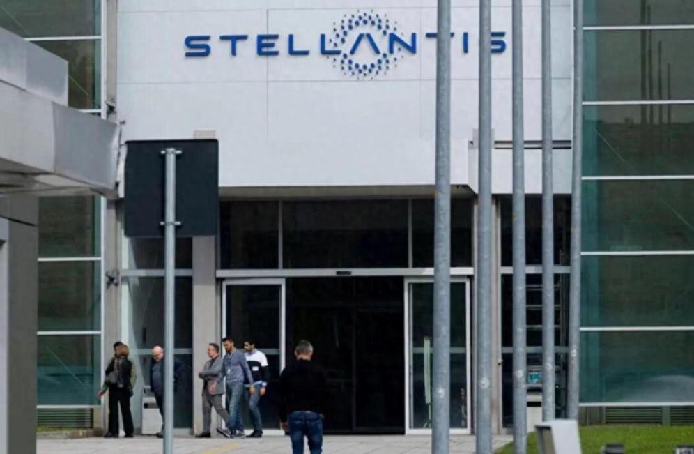 斯特兰蒂斯大幅扩招
Stellantis集团在南美地区新增约6000个工作岗位，