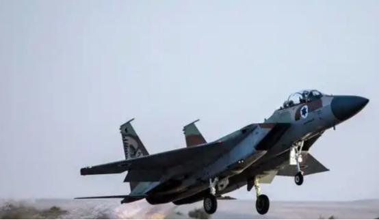 五批导弹原料运向伊朗！
 
可能有人要问了，这原料到底是啥，能让美国这么紧张？说