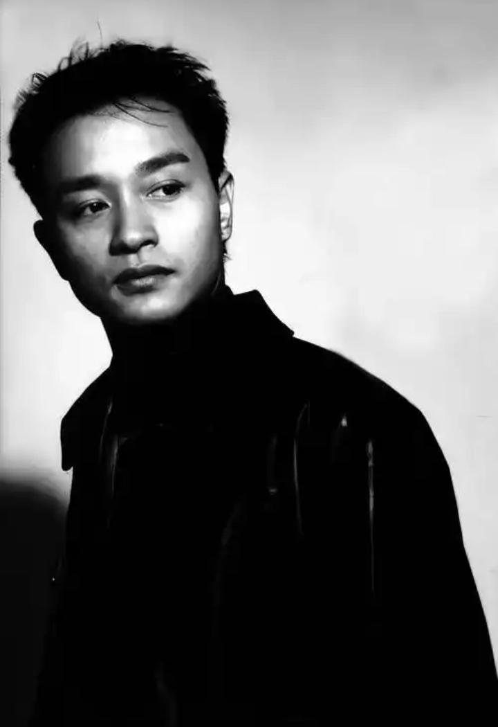 一个人离开20多年，还被人们惦念着，绝对不是因为他好看！

古天乐新碟 1992