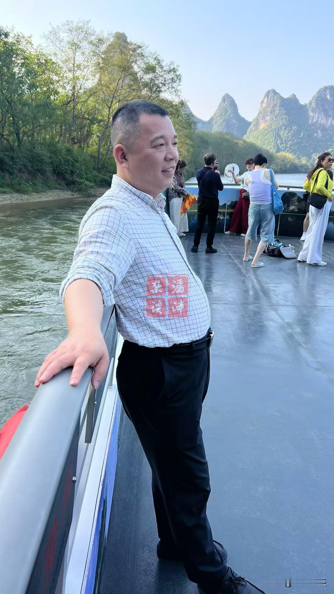 都说桂林山水甲天下[大金牙]
说实话其实也就这样[捂脸]