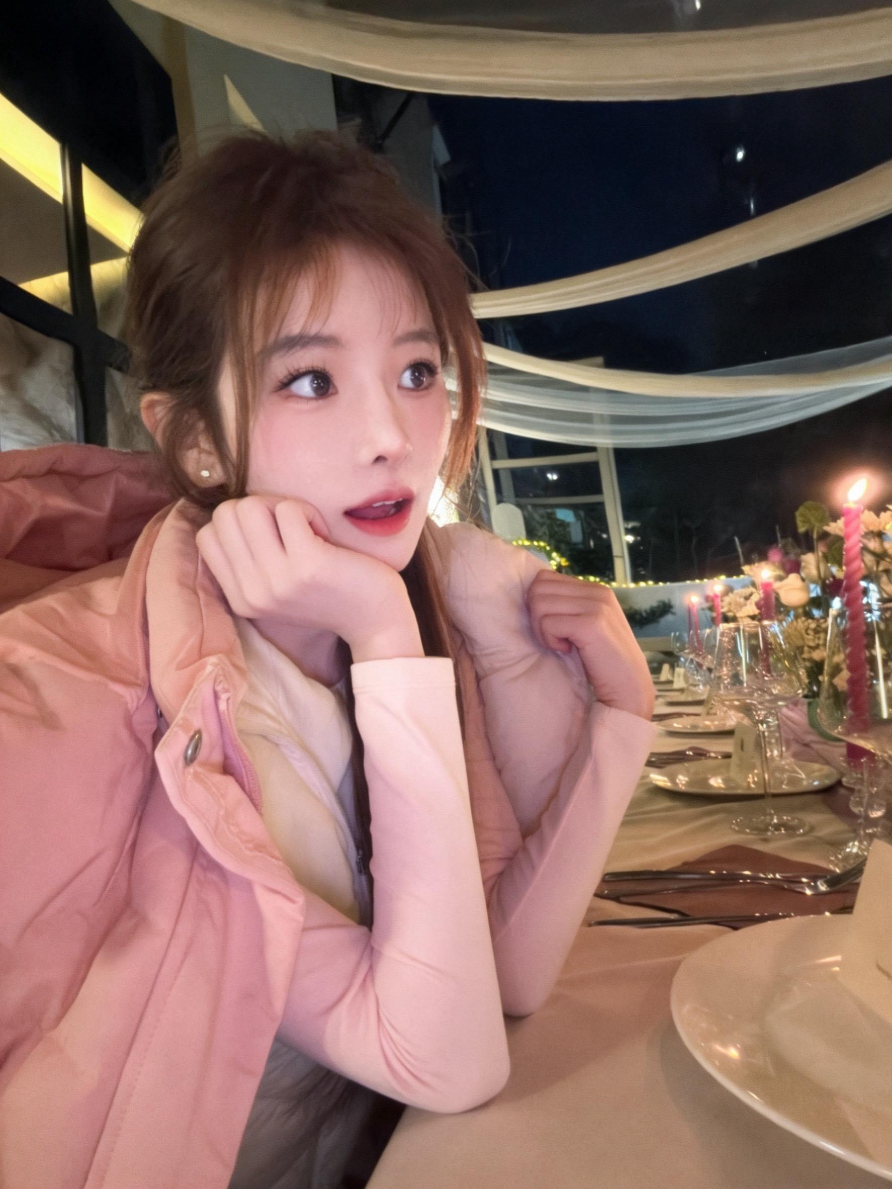 我喜欢在工作日的下午来到球场，这个时间段一般来说球场不会有太多人，比较...