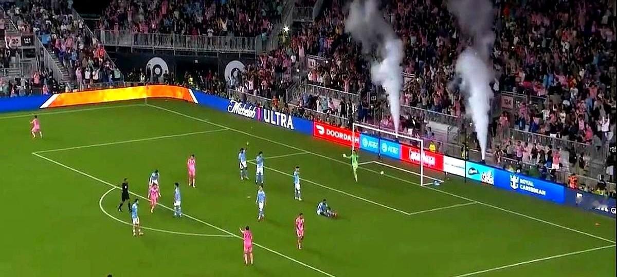 比梅西进球更可怕的，是他不进球。

一场东部决赛5-1的大胜，梅西一个球没进，却